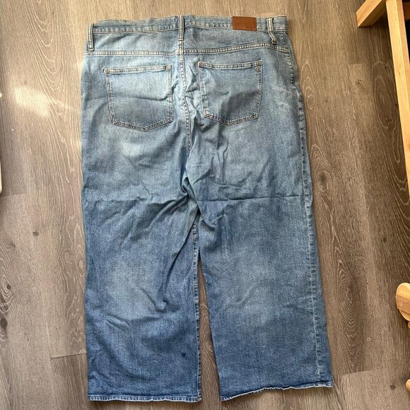 Madewell Wide Leg Crop Denim - Picture 2 of 3